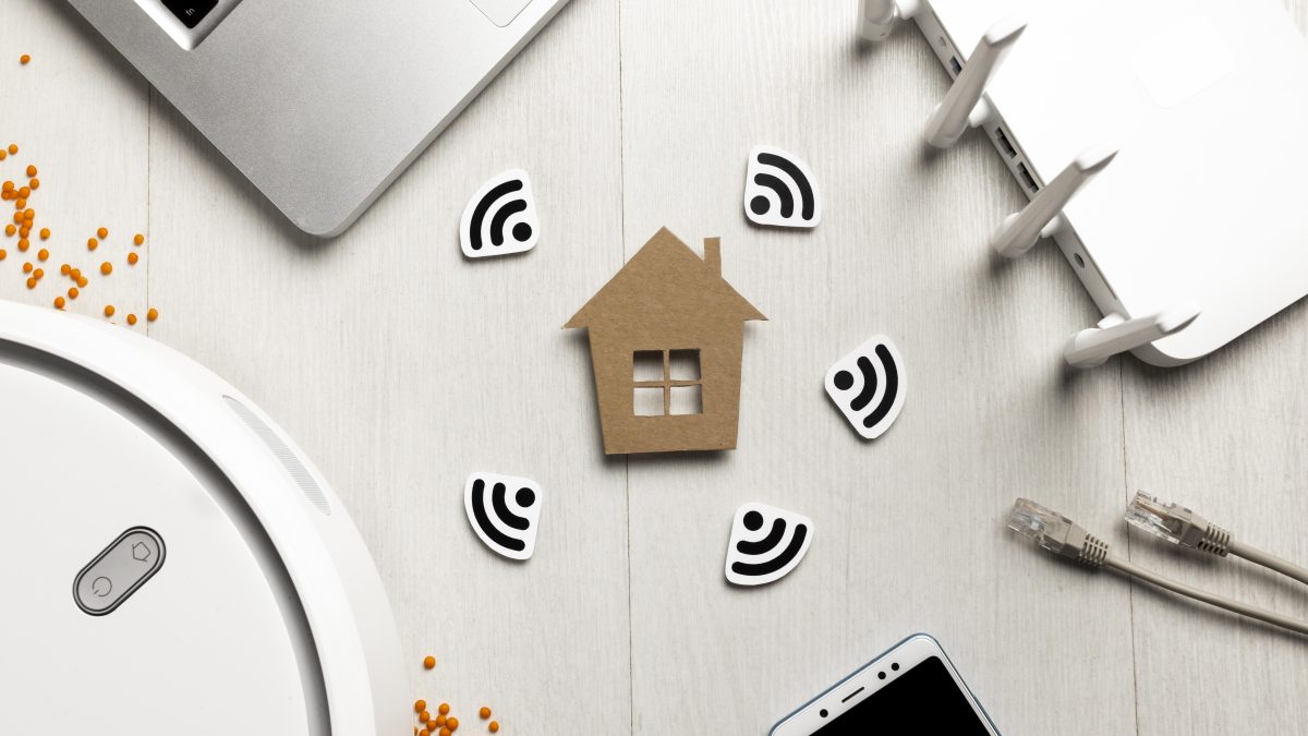 How to Choose a Wi-Fi Signal Amplifier For an Apartment And a House